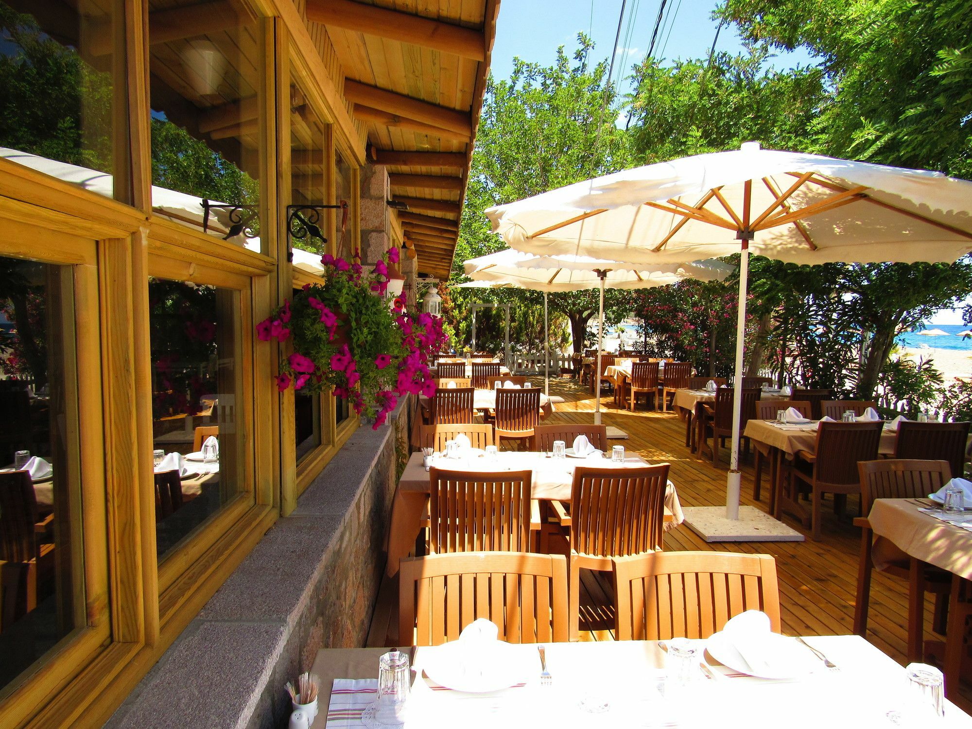 Assos Hunters Hotel (Adults Only) Exterior foto